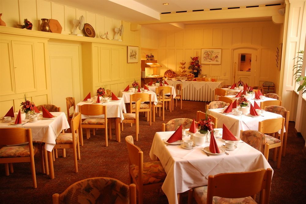 City-Hotel Neubrunnenhof Mainz Restoran gambar